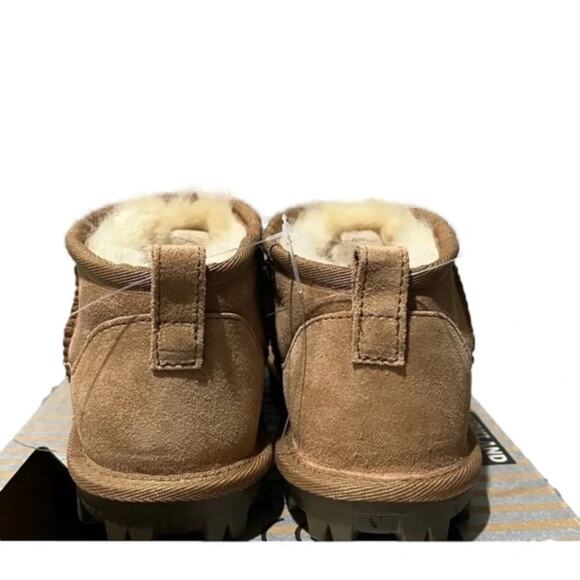 Kirkland Signature Girl’s Boots Shearling Easy Slip on Ankle Brown Size 1 NIB - Picture 6 of 9
